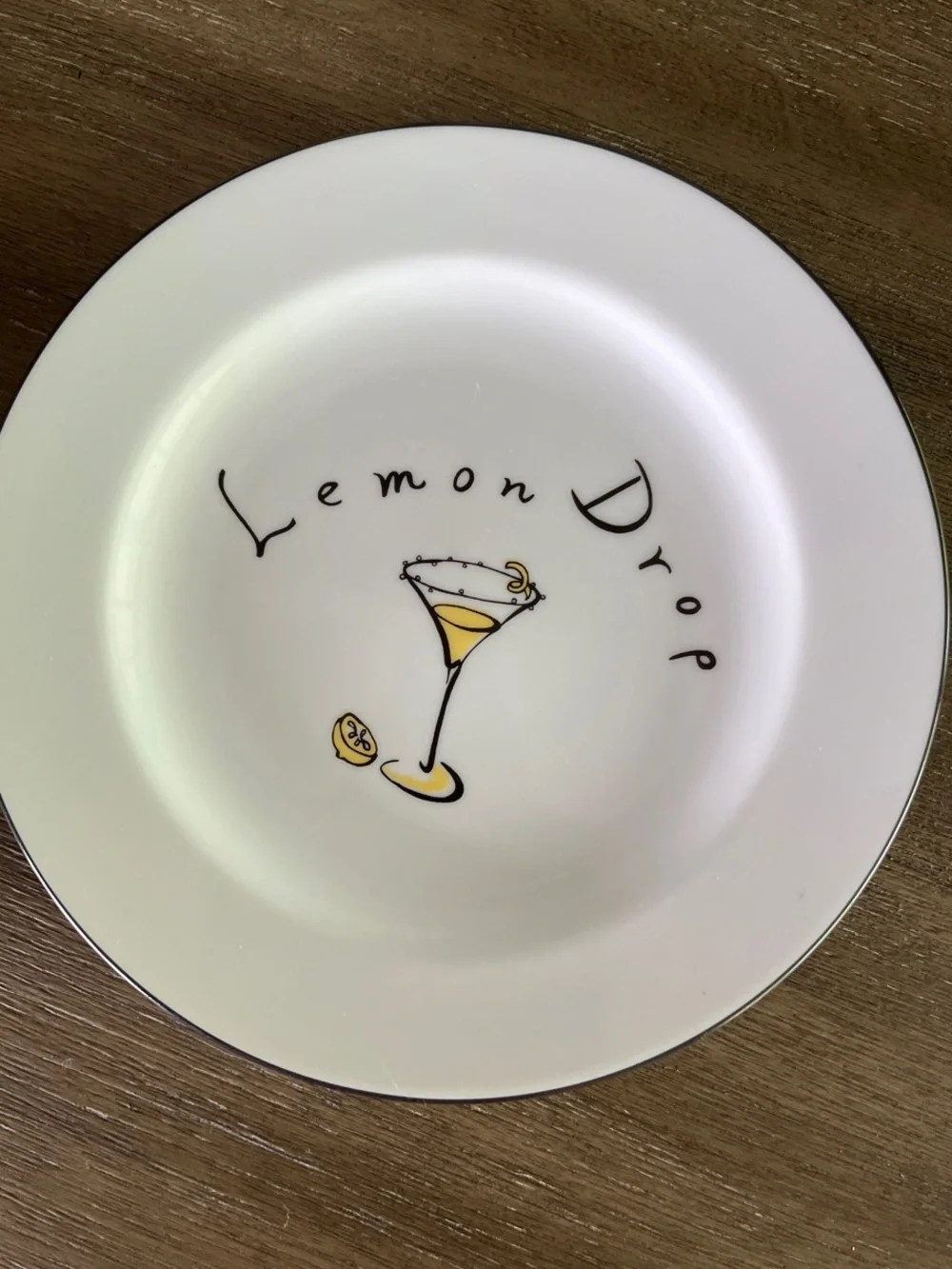 Pottery Barn Vintage Martini Cocktail Appetizer Dessert Plates  Set of 4
